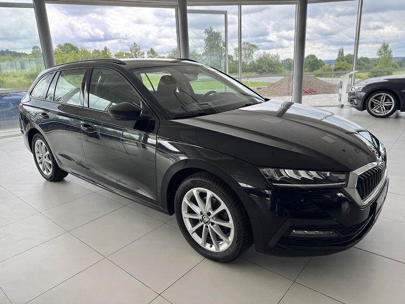 Škoda Octavia 2,0TDI DSG*110kW*REZERVACE! - fotka 4 z 28