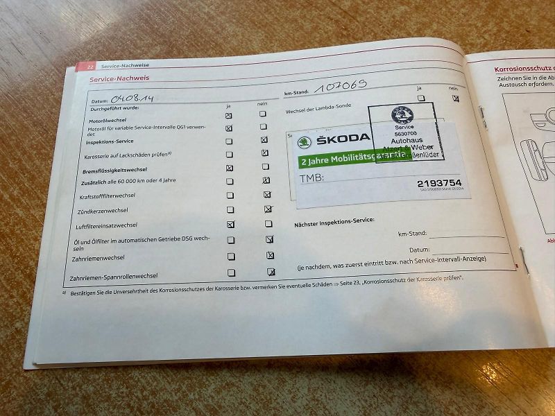 Škoda Octavia 2,0 TDi combi / servis.kn. / - fotka 31 z 37