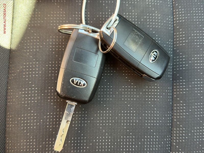Kia Venga (2018) 1.4i, ČR, servis.kniha, AC - fotka 18 z 18