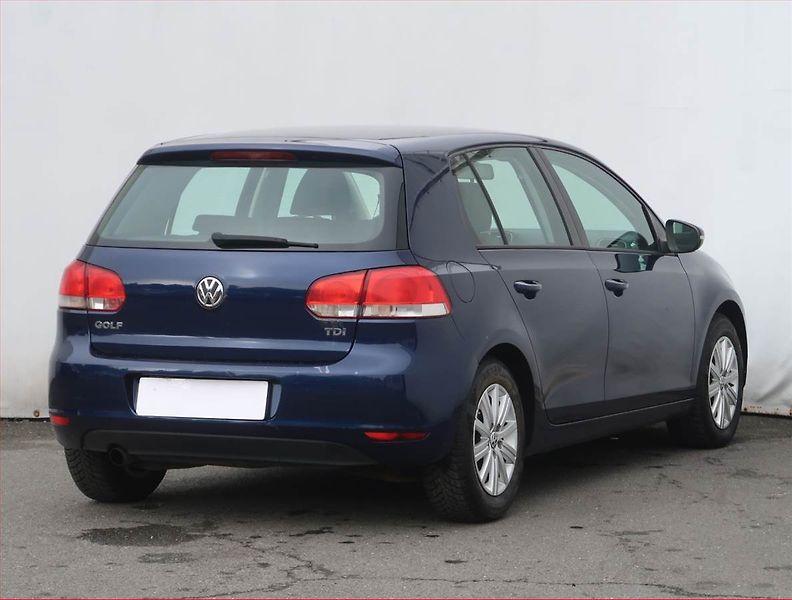 Volkswagen Golf (2010) 1.6 TDI, Serv.kniha, Tempomat - fotka 5 z 16