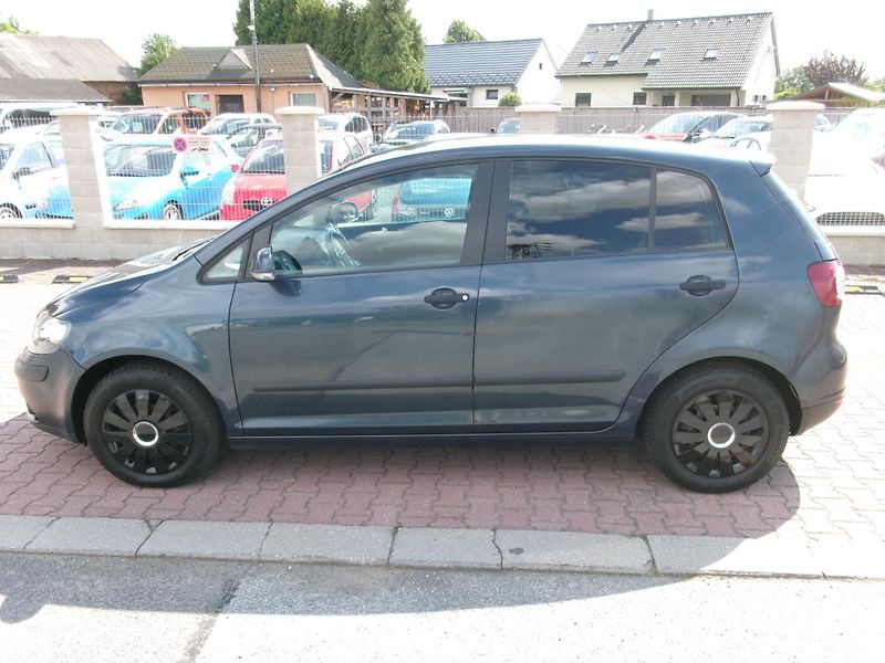 Volkswagen Golf Plus (2007) 1,9TDI AUTOKLIMA TEMP ČR - fotka 7 z 21