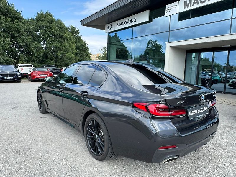 BMW Řada 5 530d xDrive El. tažné TOP stav - fotka 8 z 22