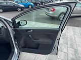 Volkswagen Golf Plus (2007) Comfortline 1.9 TDI 66kW - náhled 25