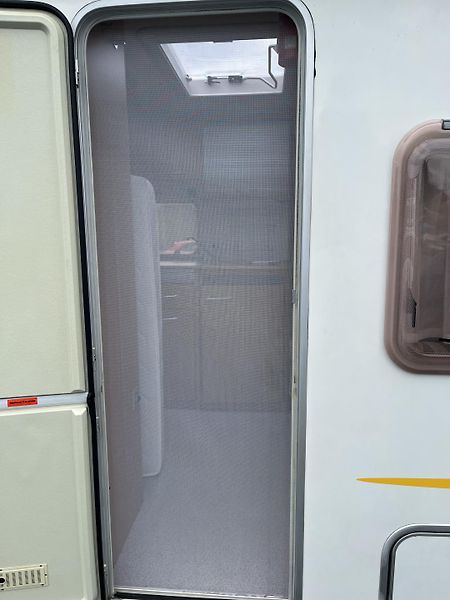 Knaus Südwind 500 Cheers - fotka 15 z 18