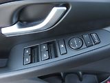 Hyundai i30 (2023) Family 1.5 T-GDI MHEV - náhled 16