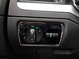 Škoda Superb (2014) Elegance 1.6 TDI, Xenony - náhled 17