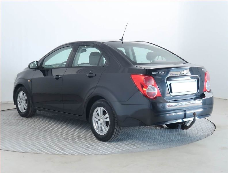 Chevrolet Aveo (2013) 1.2 i 16V, po STK, Tažné - fotka 4 z 16