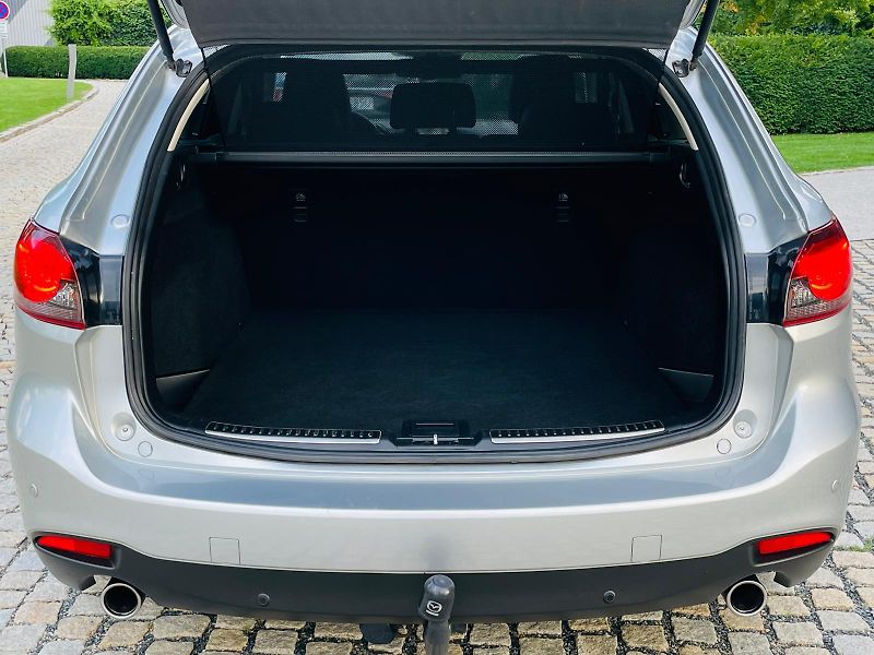 Mazda 6 2.5i AUT KAMERA SERVISKA TAŽNÉ - fotka 22 z 61