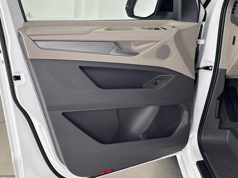 Volkswagen Multivan (2026) Long Life - fotka 13 z 29