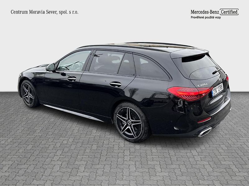 Mercedes-Benz Třídy C C 220d 4MATIC Kombi - fotka 3 z 16