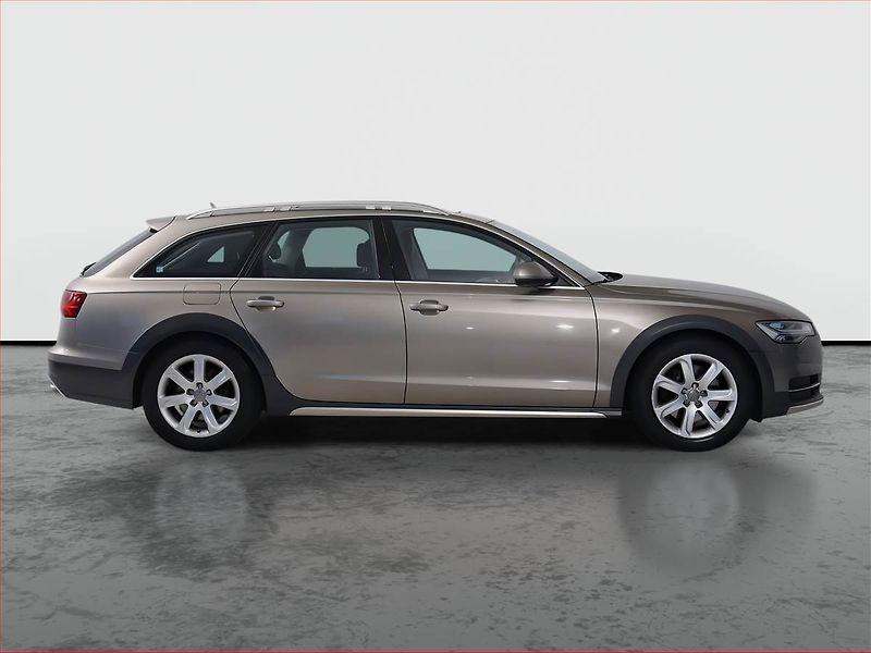 Audi A6 Allroad (2018) 3.0 TDI, 4X4, Automat, Kůže - fotka 6 z 23
