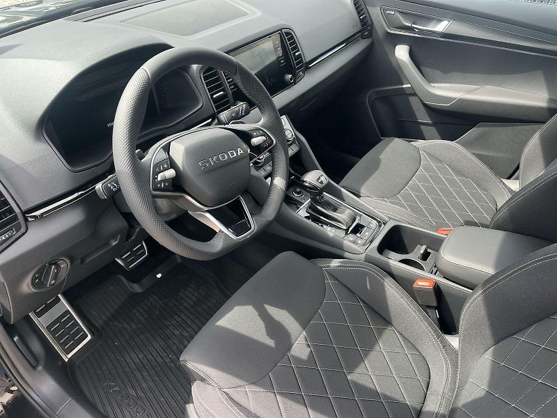 Škoda Karoq (2026) 1,5 TSI 110 KW DSG Sportline - fotka 9 z 28