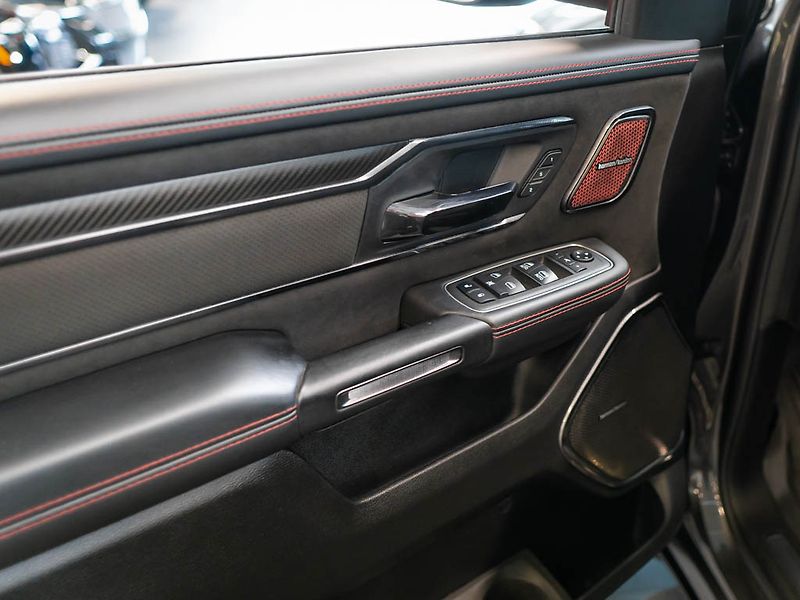 Dodge RAM (2021) 6.2 TRX Supercharged 702HP - fotka 13 z 36