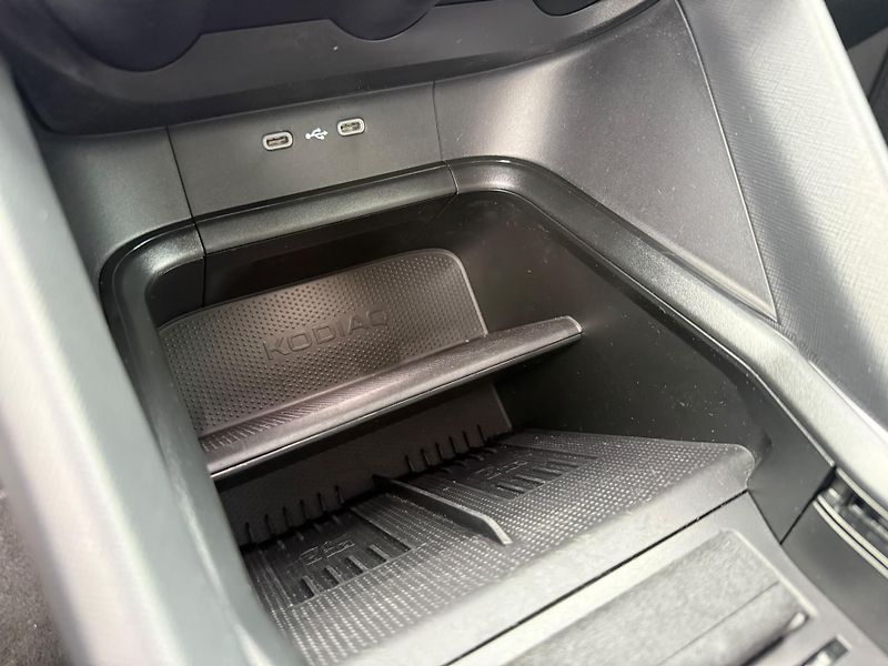 Škoda Kodiaq Selection 2.0 TDI 110kw DSG - fotka 19 z 33