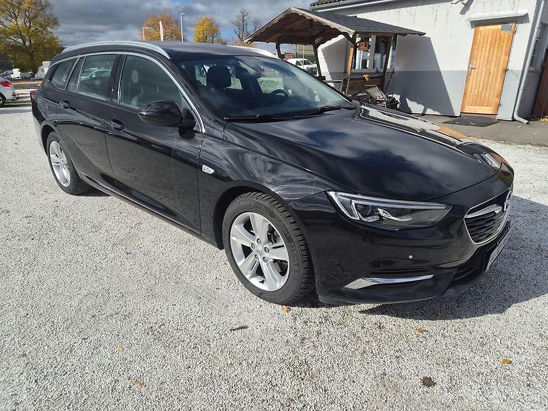 Opel Insignia 2,0 Ddti - fotka 3 z 11