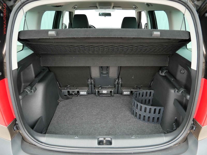 Škoda Yeti (2013) 1.4 TSi, Adventure, TZ - fotka 7 z 17