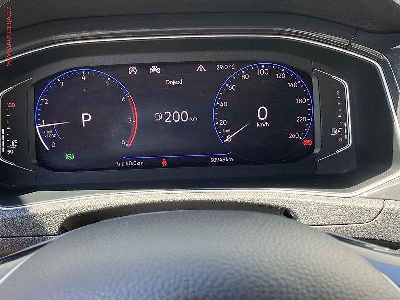 Volkswagen T-Roc (2020) 1.5TSi, ČR, DSG, LED, kamera - fotka 19 z 20