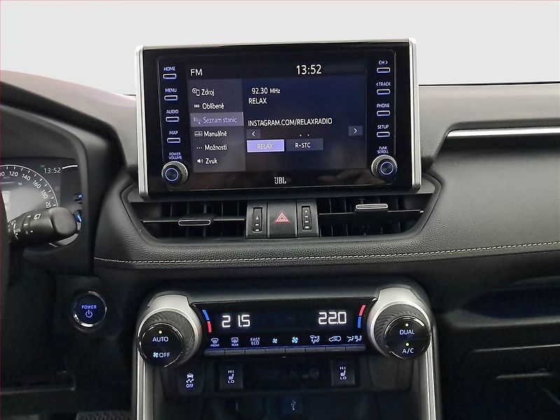 Toyota RAV4 (2021) 2.5 Hybrid - fotka 12 z 21