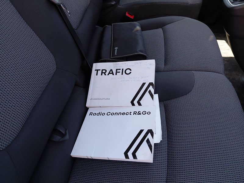 Renault Trafic (2022) 2,0 dCi 81 kW Cool L2 - fotka 24 z 24