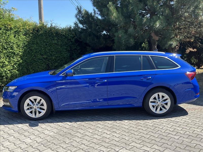 Škoda Octavia 2,0 TDI 110kW Style webasto - fotka 2 z 31