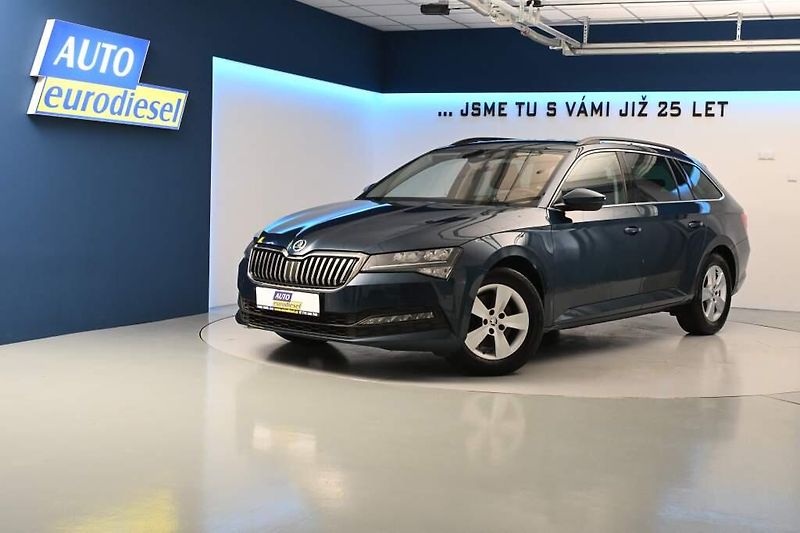 Škoda Superb (2022) 2.0 LED DSG ACC Virtual Kamera - fotka 2 z 34