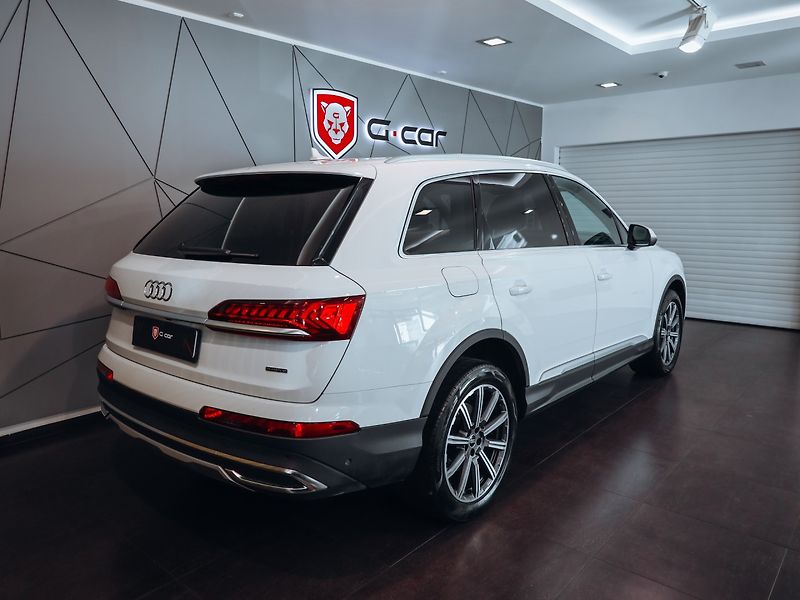Audi Q7 3.0TDI Quattro 210kW - fotka 5 z 31