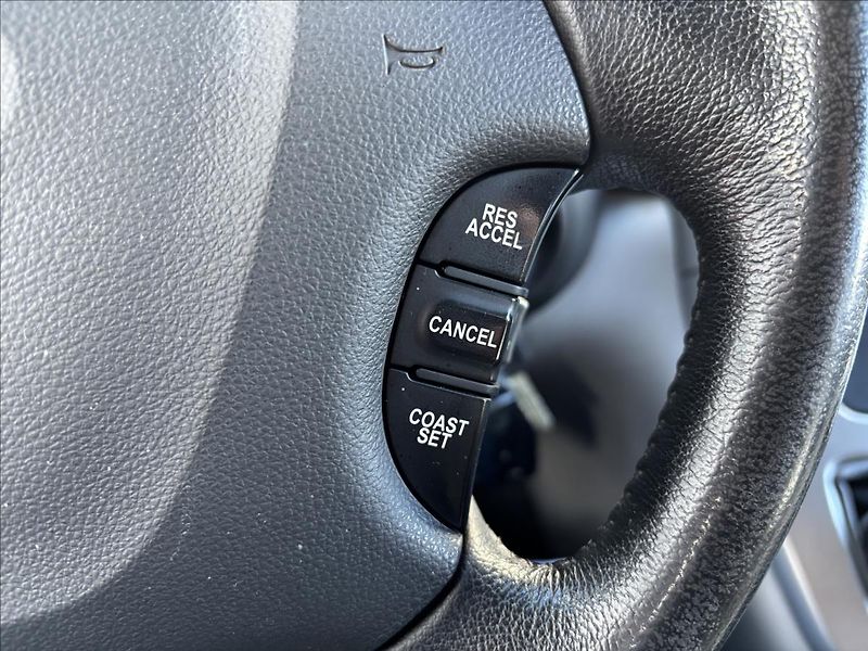 Kia Carnival 2,9 CRDi 136kW 7 Míst - fotka 31 z 43