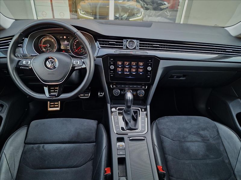 Volkswagen Arteon 2.0 TDI DSG Elegance,ČR,1.Maj - fotka 24 z 50