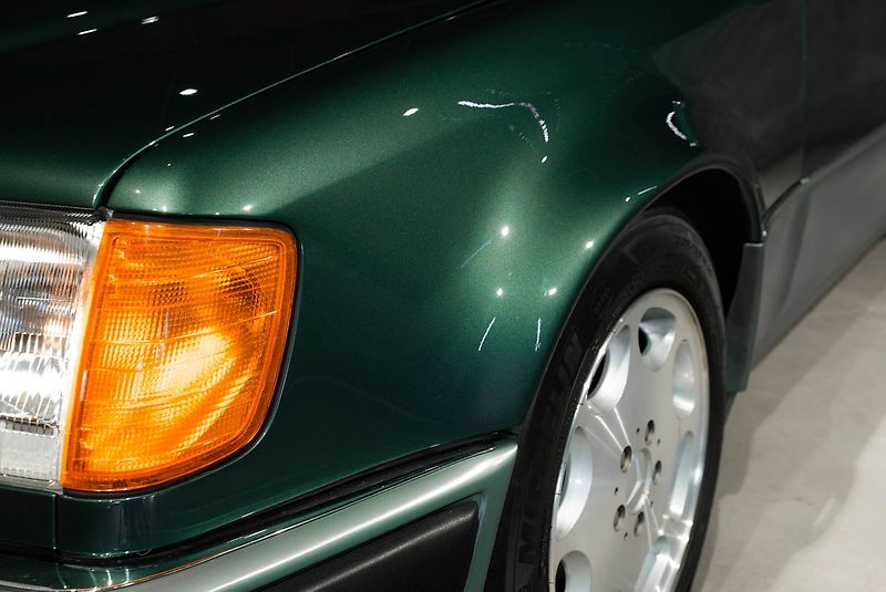 Mercedes-Benz Třídy E - fotka 3 z 20