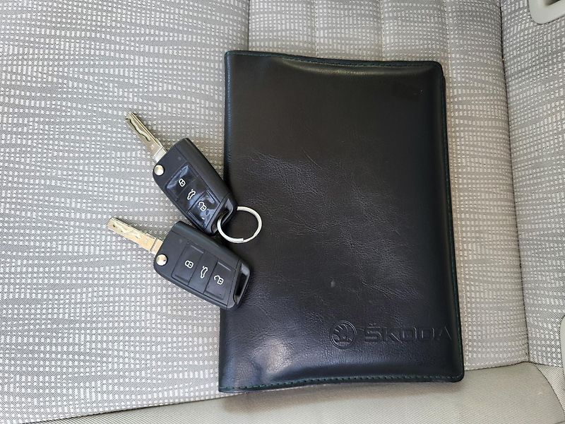 Škoda Octavia III combi 1.6 TDi 81kW STYLE - fotka 39 z 42