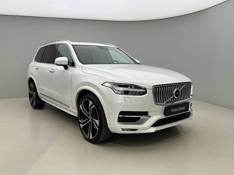 Volvo XC90 B5 AWD ULTIMATE REZERVACE - fotka 8 z 51