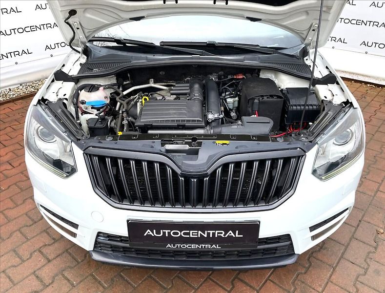 Škoda Yeti 1,4 TSi,110kW,Monte Carlo,4x4, - fotka 8 z 23