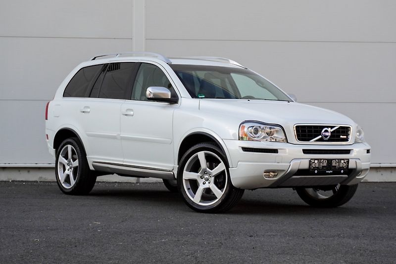 Volvo XC90 D5 AWD POLESTAR - fotka 1 z 30
