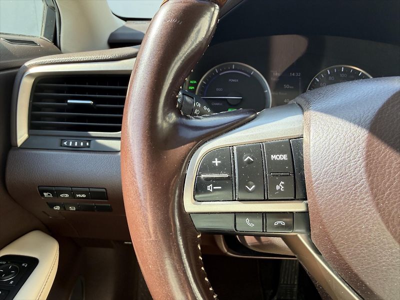 Lexus RX 3,5 Luxury - fotka 12 z 25