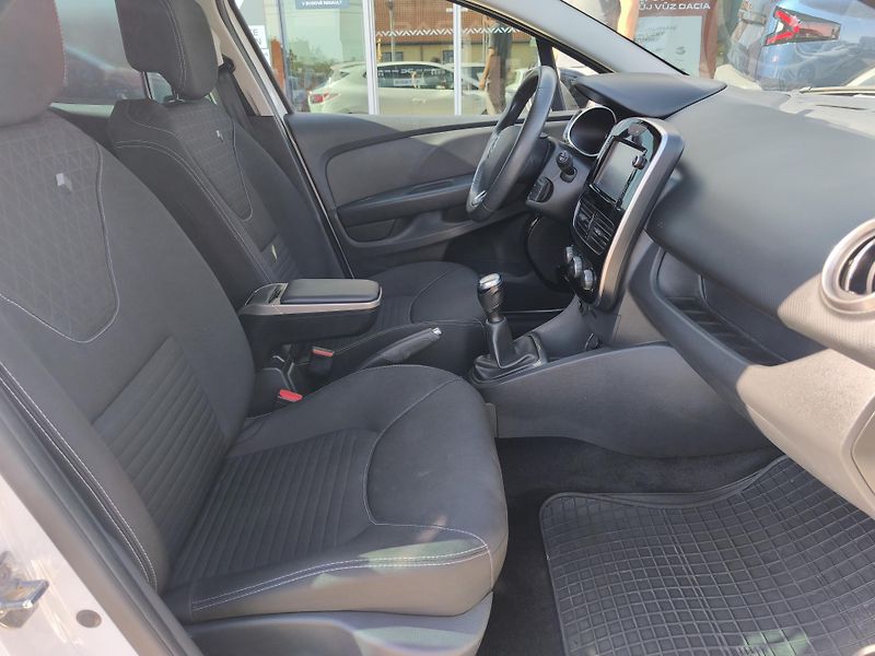 Renault Clio 2017 ČR 0.9 TCe 66kW LIMITED - fotka 15 z 29