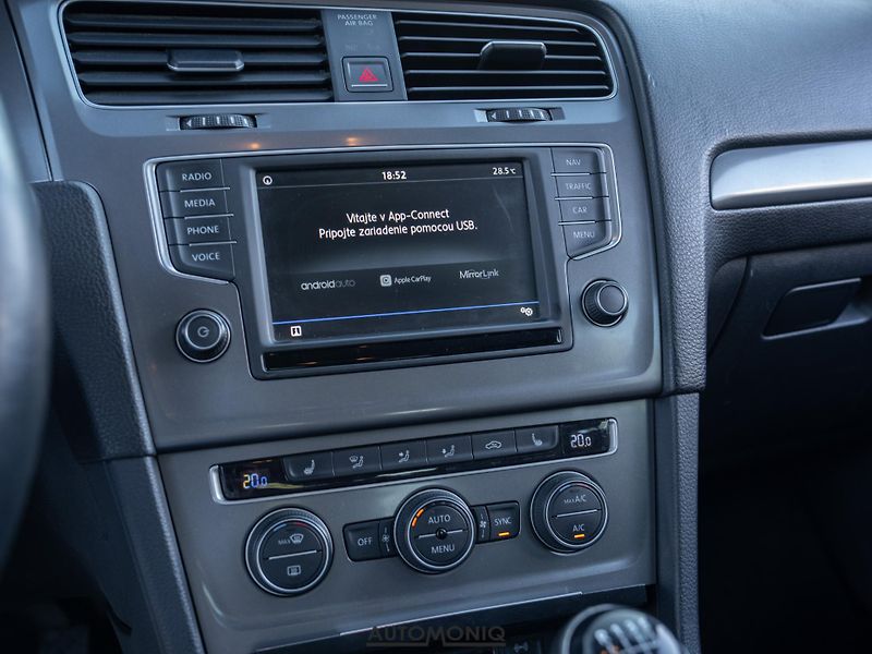 Volkswagen Golf Variant (2016) VII 1.6 Ťažné, Navi, Výhrev s. - fotka 7 z 15