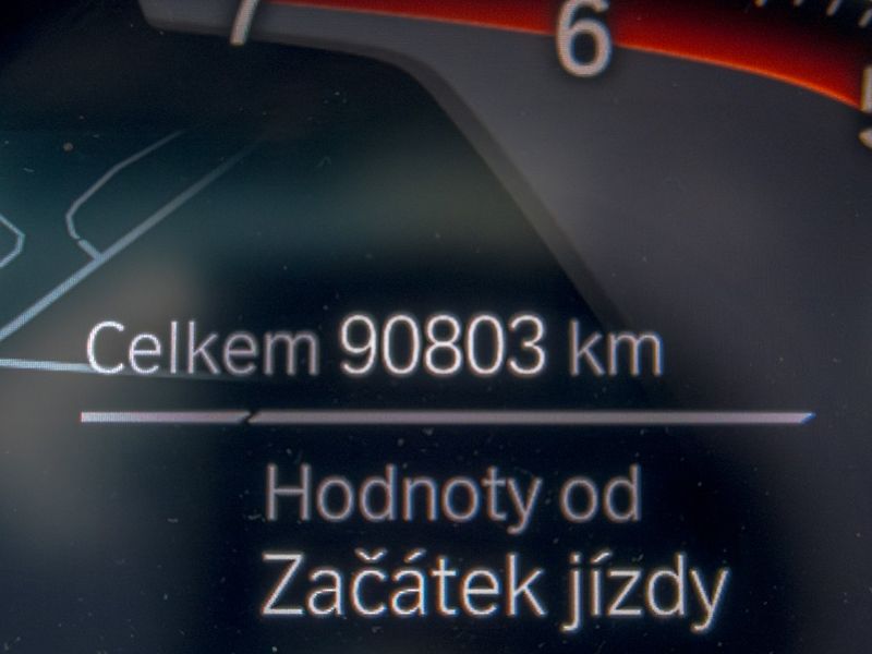 BMW X7 (2019) ČR 3.0i 250KW 7sed – INDIVIDUÁ - fotka 25 z 59