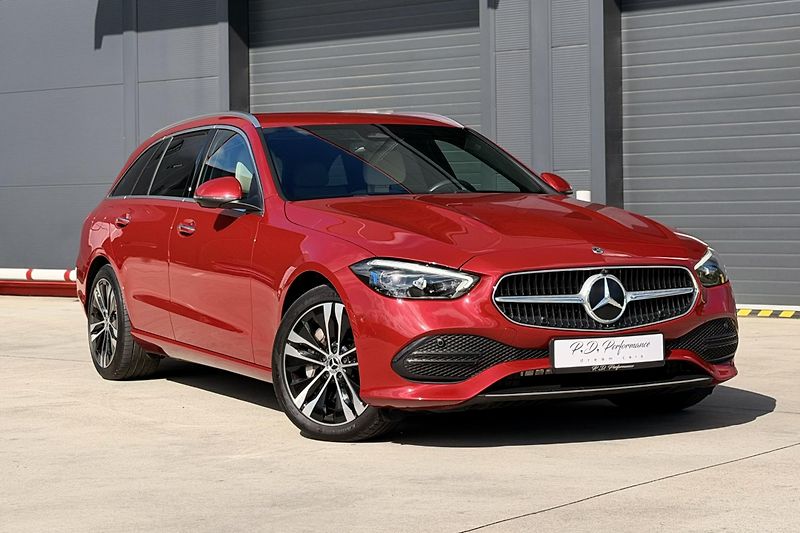 Mercedes-Benz Třídy C (2024) C 300 de 4Matic EQ - fotka 12 z 100
