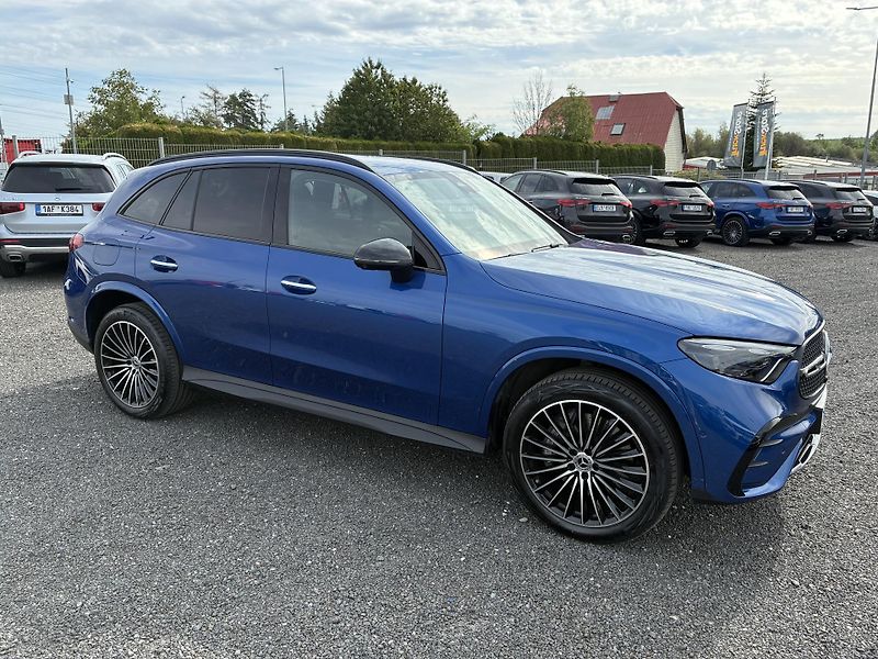 Mercedes-Benz GLC (2024) 220d 4MATIC - fotka 2 z 16