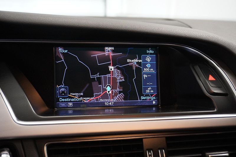 Audi A4 2.0 TFSI 162kW QUATTRO S-LINE - fotka 16 z 27