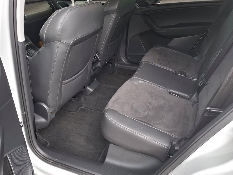 Škoda Kodiaq (2023) STYLE PLUS 4X4 TD 110/2.0 A7A - fotka 8 z 23