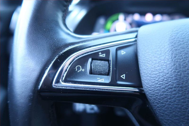Škoda Superb (2020) iV 1.4 TSI PHEV, Automat, Kůže - fotka 17 z 30