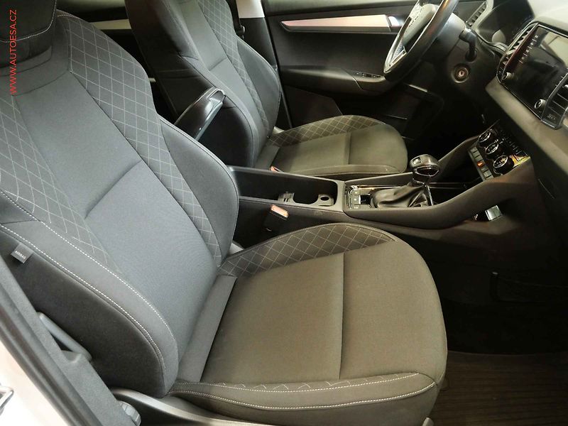 Škoda Karoq (2018) 1.6TDi, ČR, Ambition, DSG - fotka 11 z 19
