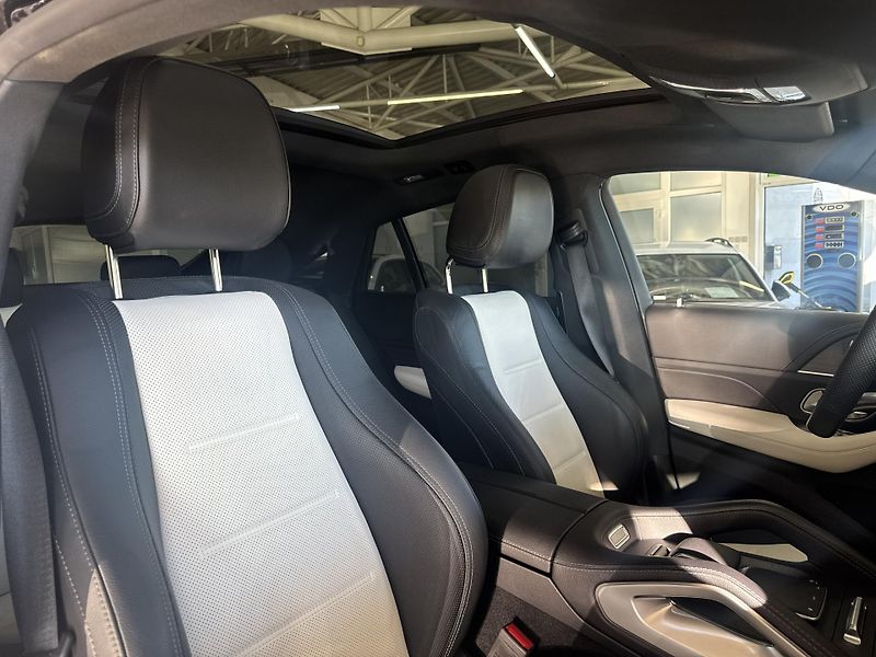 Mercedes-Benz GLE AMG 400 dMATIC - fotka 35 z 44