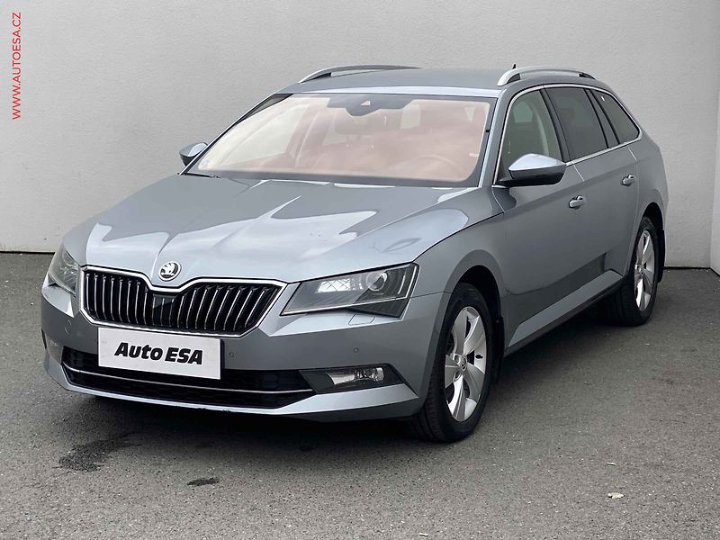 Škoda Superb (2016) 2.0 TDI 4x4, ČR, Style, DSG - fotka 3 z 19