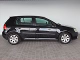 Volkswagen Golf (2005) 1.4 16V, nová STK, dobrý stav - náhled 6