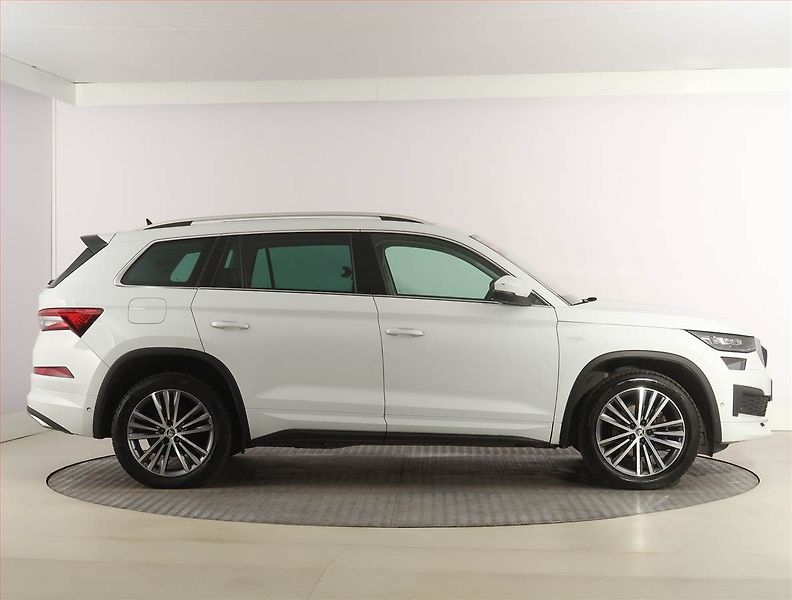 Škoda Kodiaq (2022) Laurin&Klement 1.5 TSI - fotka 6 z 32