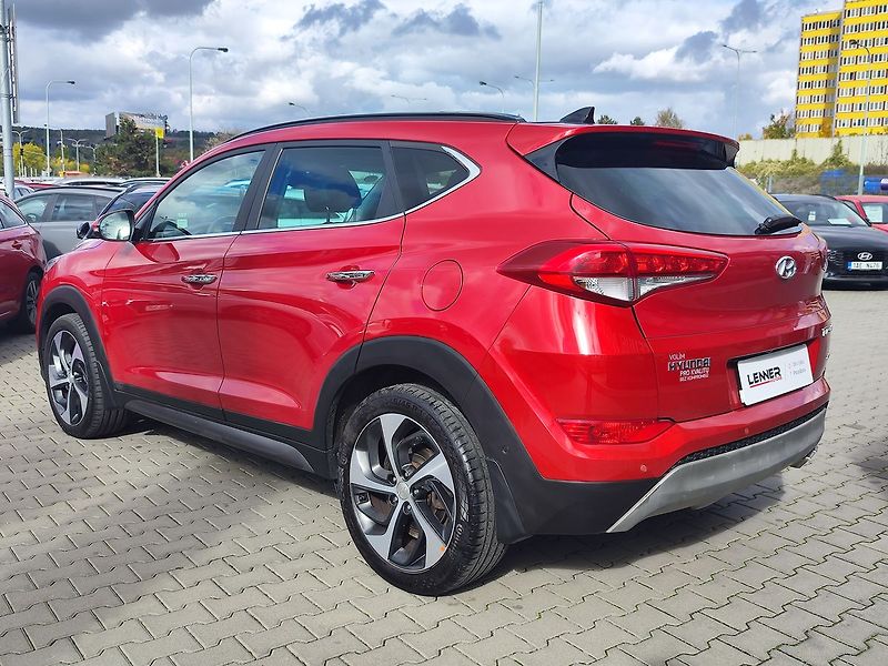 Hyundai Tucson 2.0 CRDI/136kW STL PRM 4x4 AT - fotka 7 z 40