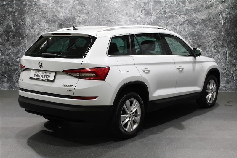 Škoda Kodiaq 2,0 TDI DSG 4x4 Style - fotka 4 z 35