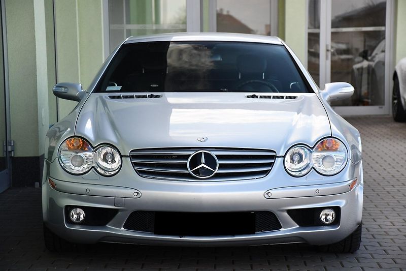 Mercedes-Benz SL 65 AMG V12 Anniversary Edition - fotka 9 z 41